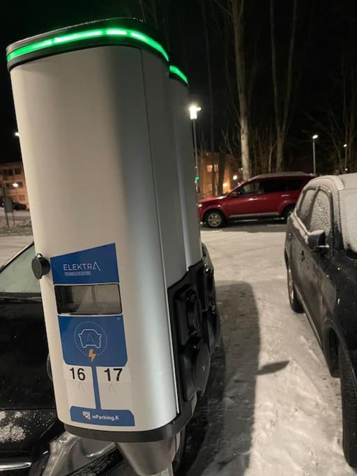 Tilava Kaksio, Saunalla Ja Saehkoeauton Latauksella. Tampere Dış mekan fotoğraf